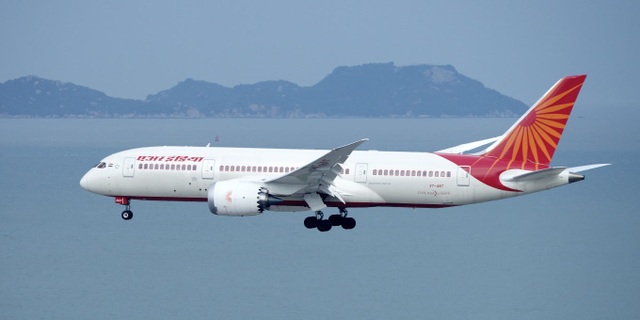 Những hành vi ứng xử "tai tiếng" trên máy bay khiến hành khách bức xúc - 3 Những hành vi ứng xử "tai tiếng" trên máy bay khiến hành khách bức xúc - 3