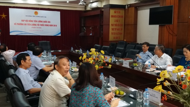 Tăng lương tối thiểu: Trước giờ họp sáng 7/8, các bên nói gì? - 1 Tăng lương tối thiểu: Trước giờ họp sáng 7/8, các bên nói gì? - 1