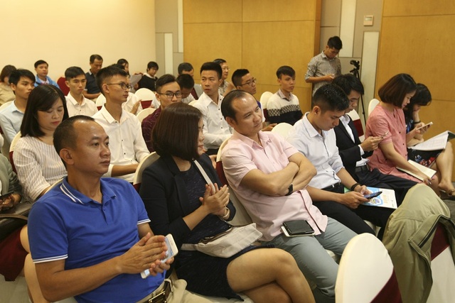 Giải thưởng NTĐV 2017: 17 sản phẩm lọt vào vòng Chung khảo lĩnh vực CNTT - 10
Đông đảo phóng viên báo chí tham dự.