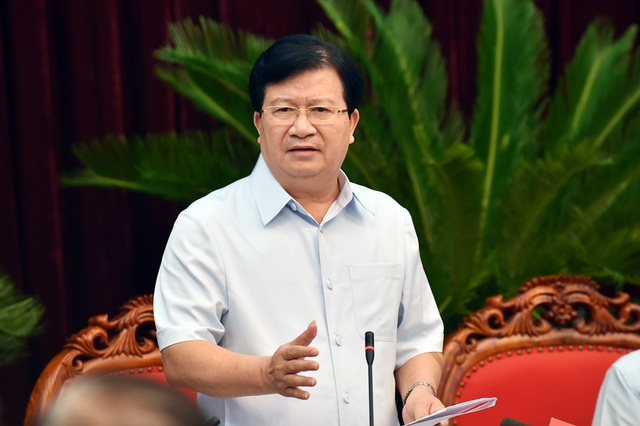 Từ chuyện giải cứu thịt lợn, nông sản: “Chấm dứt tình trạng sản xuất tự phát, theo phong trào” - 1 Phó Thủ tướng Trịnh Đình Dũng phát biểu tại phiên làm việc (ảnh: VGP)