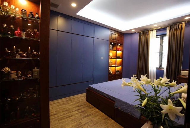 Nhà đẹp như mơ của diễn viên "Người phán xử" - 9 Phòng ngủ màu xanh tạo cảm giác mát lành sau một ngày làm việc mệt mỏi.
