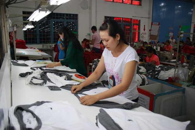 Chậm đóng BHXH phải chịu lãi suất gấp đôi lãi suất ngân hàng - 1 Chậm đóng BHXH phải chịu lãi suất gấp đôi lãi suất ngân hàng - 1