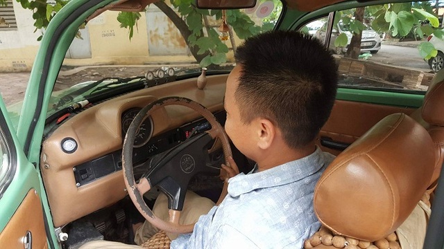 Tiểu thư phố cổ lặng người trước bí mật của người chồng bác sĩ - 1 Điều ám ảnh anh Hưng là sự cam chịu của những người phụ nữ để giữ mái ấm gia đình (Ảnh: Nhật Linh).