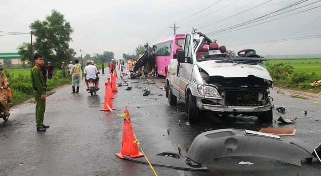 6 người chết, 8 người nhập viện trong vụ tai nạn xe khách - 3 Nạn nhân trong vụ tai nạn hầu hết là ngụ huyện An Phú, tỉnh An Giang