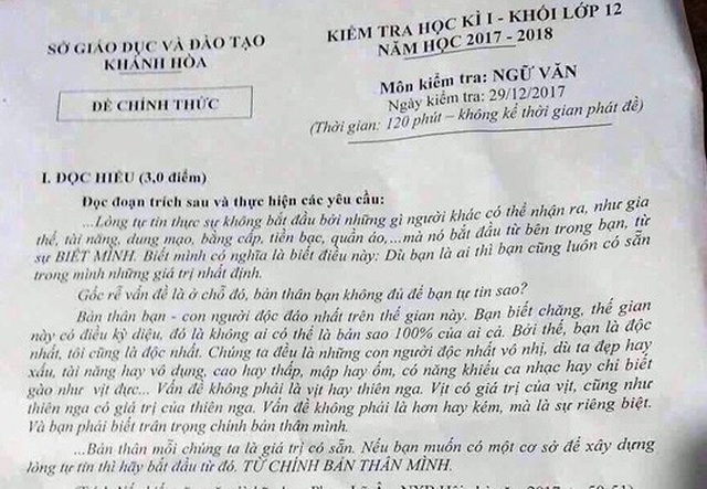Nghi lộ đề, Khánh Hòa cho dừng thi môn Toán lớp 12 toàn tỉnh - 1
Các học sinh cho rằng đề thi môn văn đã bị lộ.
