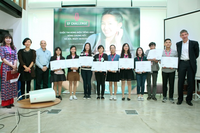Nữ sinh An Giang trở thành đại diện Việt Nam tham dự diễn đàn Lãnh đạo trẻ tại Mỹ - 1
9 thí sinh xuất sắc lọt vào chung kết cuộc thi