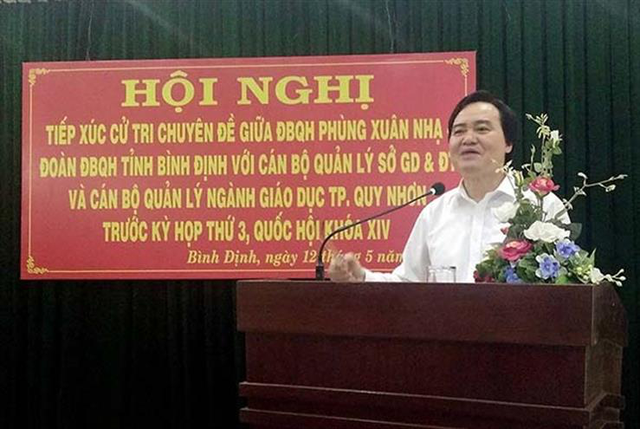 Sẽ triển khai thí điểm không còn công chức, viên chức trong giáo viên - 1
Bộ trưởng Bộ GD&ĐT Phùng Xuân Nhạ