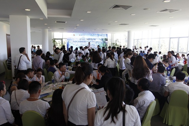 Nhà đầu tư BĐS sốt sắng mua đất nền đẹp nhất Nam Đà Nẵng - 1 Hàng trăm nhà đầu tư BĐS đổ dồn sự chú ý đến dự án Ngọc Dương Riverside.
