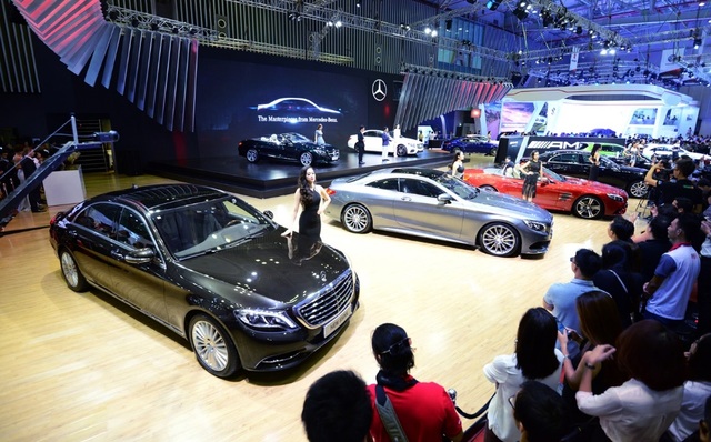 Mercedes-Benz Việt Nam đầu tư dàn xe 150 tỷ cho triển lãm tại Hà Nội | Báo  Dân trí