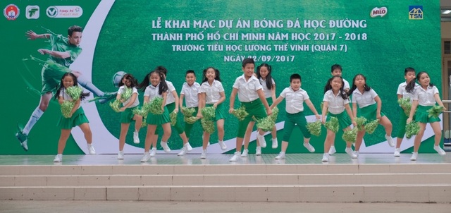 Nuôi dưỡng đam mê thể thao ở tuổi học đường - 1 Năm học 2017 – 2018 sẽ có 181 trường tiểu học tham gia giải Festival Bóng đá học đường