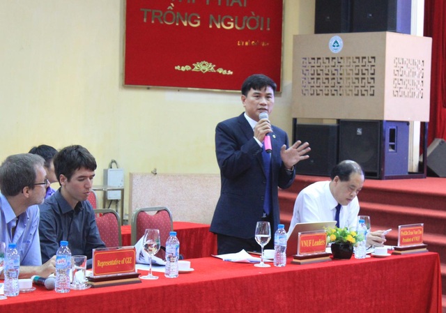 Từ bỏ “lối mòn khát việc” trong ngành Lâm nghiệp - 1 Từ bỏ “lối mòn khát việc” trong ngành Lâm nghiệp - 1