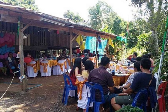 Không đủ tiền sính lễ, chú rể cho cô dâu "leo cây" ngay trong ngày cưới - 1 Khách khứa chờ đợi nhưng chú rể không bao giờ xuất hiện