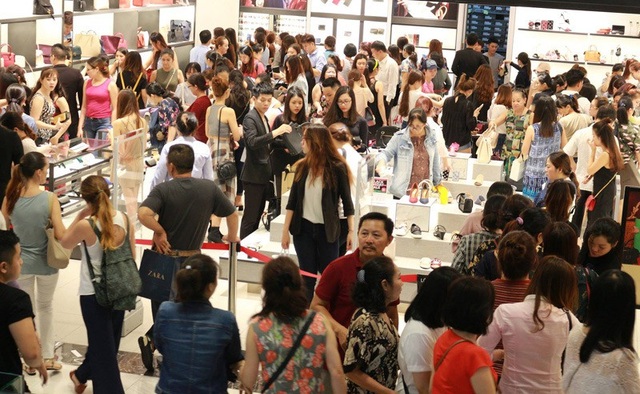 Khóc ròng món nhậu chó ngao 30 tỷ, đáng sợ gói gia vị 'thần kỳ' 10 ngàn - 2
Nhân dịp Black Friday, ai cũng tranh thủ mua sắm