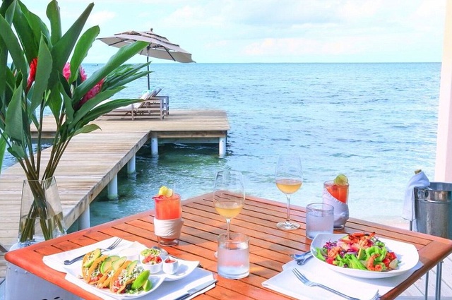 Đến ngay hòn đảo này, để thấy kỳ nghỉ dưỡng của sao hạng A sang chảnh thế nào - 6 Đến ngay hòn đảo này, để thấy kỳ nghỉ dưỡng của sao hạng A sang chảnh thế nào - 6