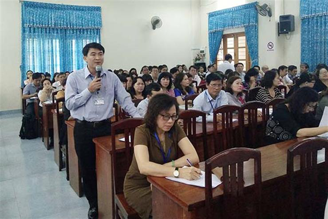 Sẽ triển khai thí điểm không còn công chức, viên chức trong giáo viên - 2 Sẽ triển khai thí điểm không còn công chức, viên chức trong giáo viên - 2
