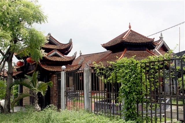Nhà cổ 650 tỷ đồng: Đại gia Đà Nẵng khiến dân chơi ngả mũ - 3
Một khu nhà cổ thuần Việt được ông Nhân phục dựng