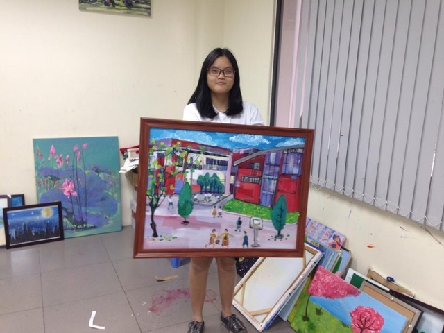 “Cô gái vàng” của Hanoi Academy lọt top 100 kỳ thi THPT - 2 Hà Thanh & bức tranh đạt giải nhất trong Hội chợ Spring Fair 2017 của trường Hanoi Academy - Môi trường học lý tưởng đào tạo “công dân toàn cầu”.