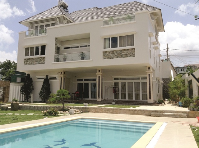 Thành công của Eurowindow: Giá trị của chiến lược đúng đắn - 2
Công trình sử dụng sản phẩm cửa uPVC của Euroiwndow