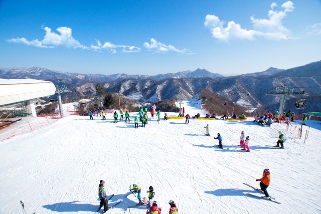 Experience winter skiing in Korea – ice-lodge.co.uk