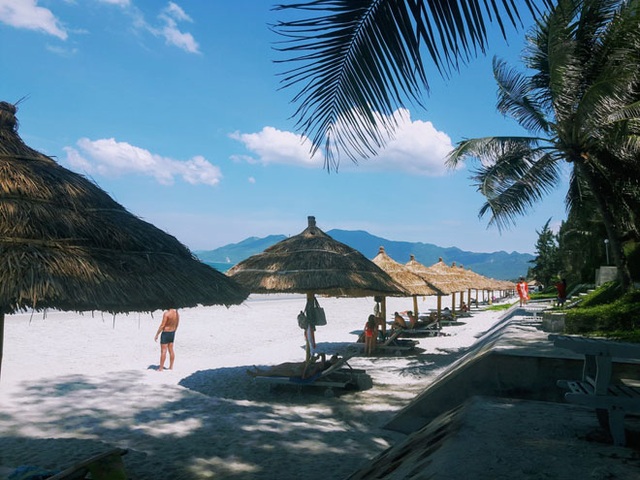 Ở Nha Trang có một bãi biển đẹp "thần sầu", chẳng kém gì Hawai - 7 Ở Nha Trang có một bãi biển đẹp "thần sầu", chẳng kém gì Hawai - 7
