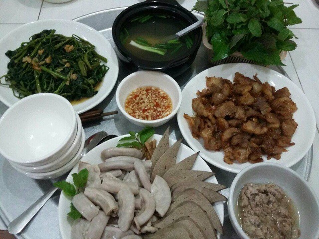 Cô vợ suốt ngày than béo nhưng lúc nào cũng nấu la liệt đồ ăn - 8 Cô vợ suốt ngày than béo nhưng lúc nào cũng nấu la liệt đồ ăn - 8