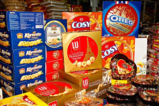 Bí quyết để có mùa Tết an toàn cho cả gia đình - 3 Các sản phẩm của Mondelez Kinh Đô không chỉ phong phú về hương vị, mẫu mã, giá cả mà còn đảm bảo về chất lượng, an toàn vệ sinh thực phẩm.