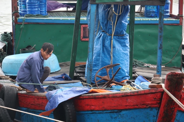 Bão số 2 gây mưa lớn, biển động mạnh tại Hà Tĩnh - 4 Đến nay, các tàu thuyền đã nhận được thông báo và tìm được nơi neo đậu an toàn