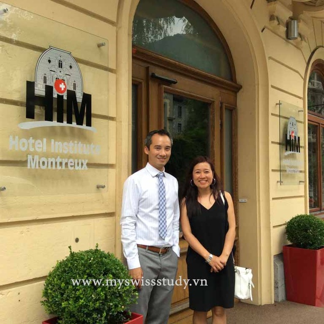 Thời điểm vàng Du học Thuỵ Sỹ, tập đoàn SEG, nhập học 2018 - 3
Đại diện Cầu Xanh tại tập đoàn SEG – trường HIM