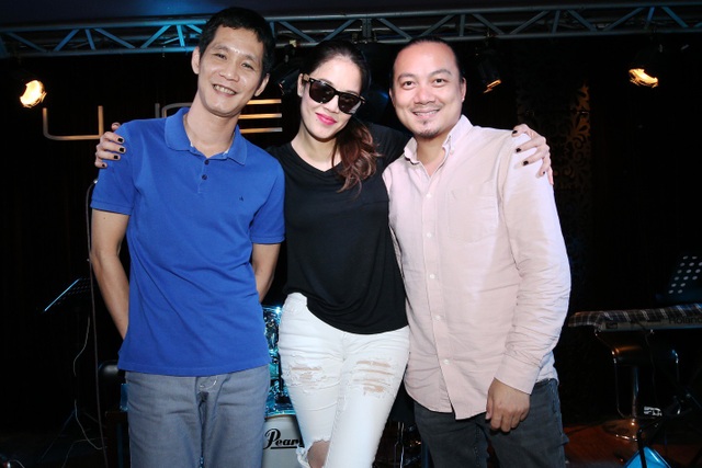 Thu Phương, Cẩm Vân, Lệ Quyên miệt mài tập luyện cùng nhạc sĩ Hoài Sa - 3 Thu Phương, Cẩm Vân, Lệ Quyên miệt mài tập luyện cùng nhạc sĩ Hoài Sa - 3