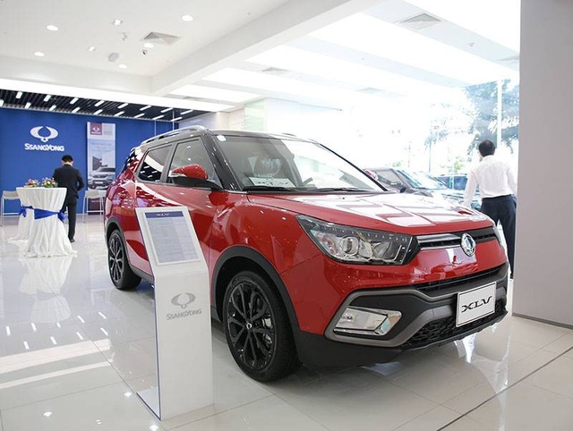 Ô tô giảm giá mạnh nhất: Cuộc đua phá giá đáy, kỷ lục 400 triệu đồng - 4
Chiếc SUV XXL được giảm 180 triệu đồng so với giá gốc.