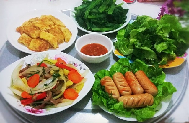 Cô vợ suốt ngày than béo nhưng lúc nào cũng nấu la liệt đồ ăn - 12 Cô vợ suốt ngày than béo nhưng lúc nào cũng nấu la liệt đồ ăn - 12