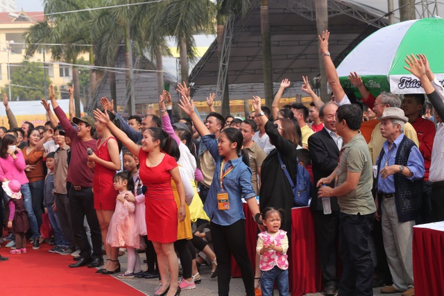 Hà Nội tưng bừng với Ngày hội bia được chờ đón nhất trong năm - 4 Hà Nội tưng bừng với Ngày hội bia được chờ đón nhất trong năm - 4