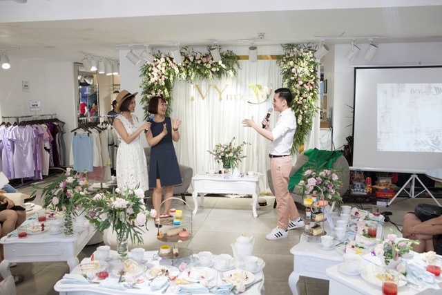 “Sức mạnh nữ quyền” - sợi dây kết nối hay mối lương duyên thời trang với phụ nữ? - 5 “Sức mạnh nữ quyền” - sợi dây kết nối hay mối lương duyên thời trang với phụ nữ? - 5