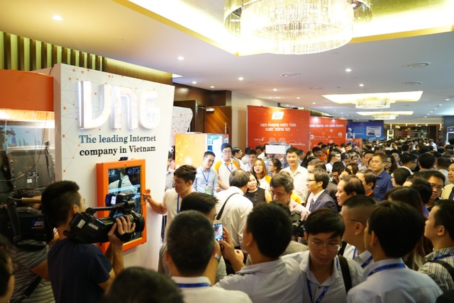 Loạt thiết bị ứng dụng công nghệ cao của VNG tại triển lãm ICT Summit 2017 - 1
Triển lãm ICT Summit 2017