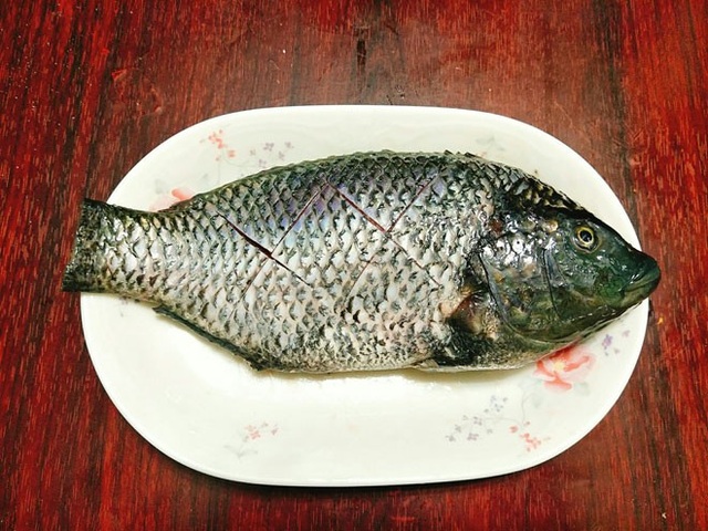 Cá rô phi sốt nước tương đơn giản mà thơm ngon đến nao lòng - 4 Cá rô phi sốt nước tương đơn giản mà thơm ngon đến nao lòng - 4