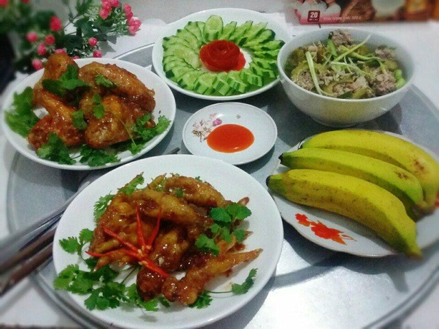 Cô vợ suốt ngày than béo nhưng lúc nào cũng nấu la liệt đồ ăn - 3 Cô vợ suốt ngày than béo nhưng lúc nào cũng nấu la liệt đồ ăn - 3