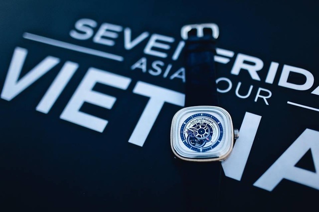 Ông chủ SevenFriday hội ngộ người yêu đồng hồ tại Sài Gòn - 9 Những chiếc SevenFriday P3/06 Yatch Club phiên bản giới hạn 450 chiếc đầu tiên đã tìm được chủ nhân tại Việt Nam ngay trong đêm tiệc.