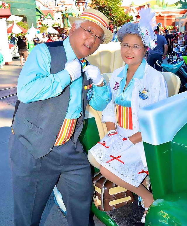 Cặp vợ chồng già đam mê cosplay gây sốt - 9 Chụp ảnh ngọt ngào và nhí nhảnh như ai