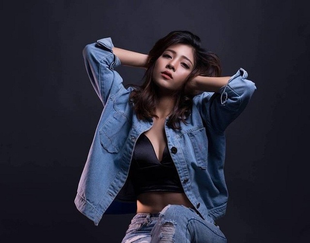 9x “dậy thì thành công” đang sốt mạng phủ nhận "can thiệp dao kéo" - 2
Phương Anh phủ nhận việc sử dụng dao kéo để có sắc vóc như hiện nay.