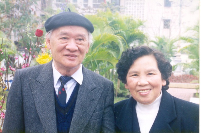 Chuyện tình lãng mạn của vợ chồng nhà văn Vũ Tú Nam qua 500 lá thư tình - 4 Chân dung nhà văn Vũ Tú Nam - Thanh Hương thời gian gần đây. Ảnh do gia đình cung cấp.