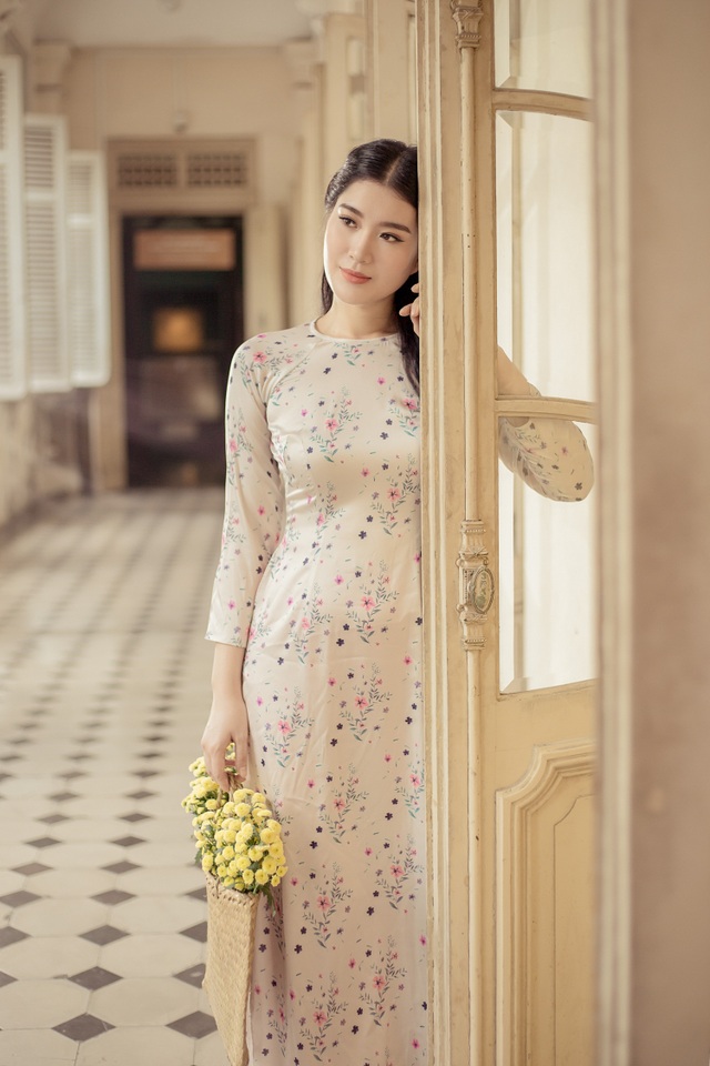 Á khôi cao 1m74 nổi tiếng đất Phú Yên tái xuất sau 7 năm "im hơi lặng tiếng" - 2 Á khôi cao 1m74 nổi tiếng đất Phú Yên tái xuất sau 7 năm "im hơi lặng tiếng" - 2