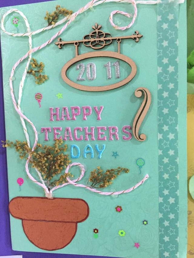 Ngày 20/11: Quà nhỏ nhiều ý nghĩa bán chạy hơn hoa - 5 Thiệp handmade