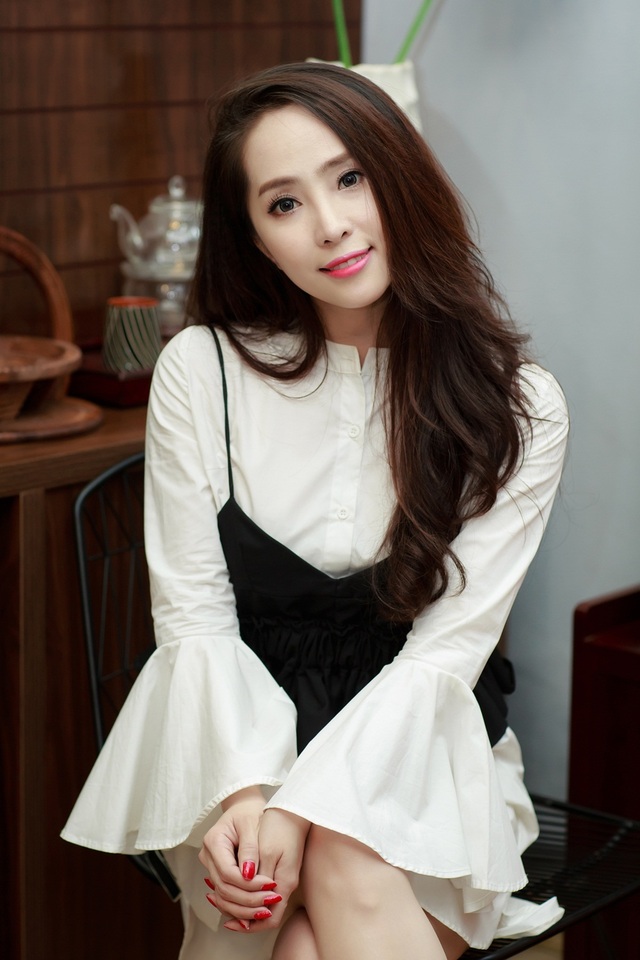 “Cá sấu chúa” Quỳnh Nga: “May mắn nhất là chồng không thích tụ tập bia bọt” - 1 Quỳnh Nga cảm thấy hài lòng, an nhiên với cuộc sống hiện tại (Ảnh: Thành Đạt).