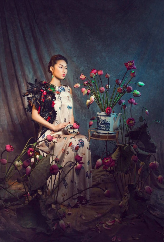 Miss Quỳnh Thy tung ảnh ấn tượng bên hoa sen ngày 8/3 - 9 Miss Quỳnh Thy tung ảnh ấn tượng bên hoa sen ngày 8/3 - 9