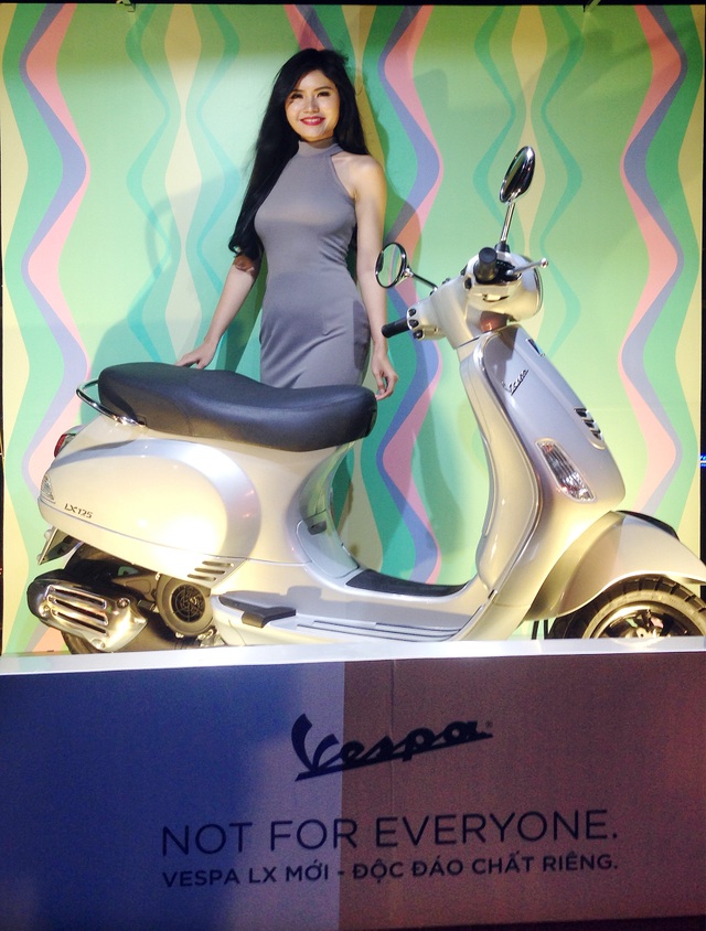 Piaggio ra mắt Vespa iGet LX 125 - 5 Piaggio ra mắt Vespa iGet LX 125 - 5