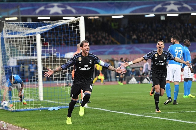 Napoli 1-3 Real Madrid: Ramos và Morata tỏa sáng - 2
Hai cú đánh đầu của Ramos đã làm thay đổi cục diện trận đấu