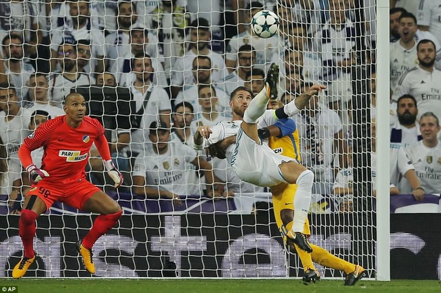 Trong cơn khủng khoảng, Real Madrid giành vé đi tiếp ở Champions League? - 2
Real Madrid đã thắng Apoel 3-0 ở lượt đi năm nay