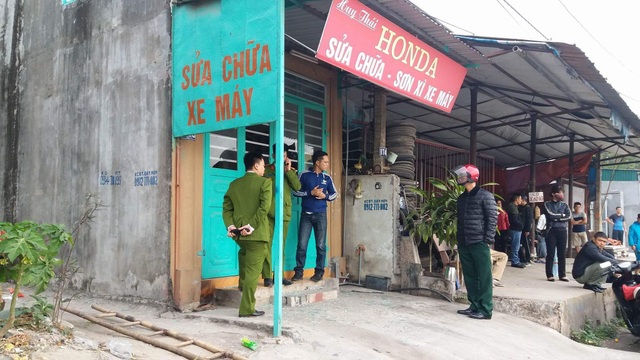 Bắt khẩn cấp nghi phạm nhốt vợ con trong nhà đánh đập - 1
Ngôi nhà nơi Thái được xác định cố thủ nhốt, đánh đập vợ trọng thương