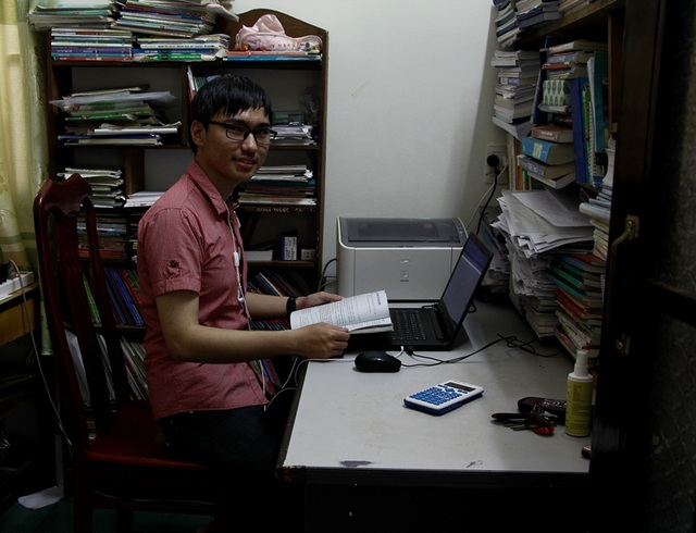 Chưa bao giờ đi học thêm, nam sinh Đắk Lắk đạt 29,5 điểm khối A - 2 Ngọc luôn tự học và chưa từng đi học thêm