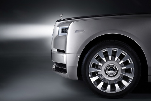 Rolls-Royce giới thiệu Phantom thế hệ mới - 5 Rolls-Royce giới thiệu Phantom thế hệ mới - 5
